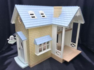 Calico Critters Sylvanian Families Cottage Blue Bell Riverside Lodge Cottage