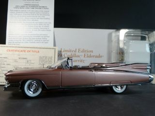 Danbury 1959 Cadillac Eldorado Biarritz Limited Edition 1:24 Diecast Car
