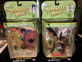 Dc Direct Looney Tunes Scrambled Aches Figure Set Road Runner Wile E Coyote