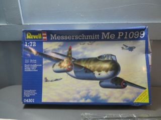 Revell 1:72 Messerschmitt Me P1099 Model Kit 04301 Open Box
