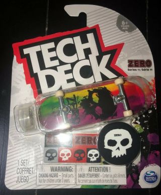 Tech Deck Series 11 2019 Skate Fingerboard.  Zero Primate Skull