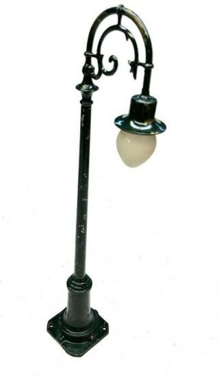 Lionel 61 Single Gooseneck Lamp Post W/original Bulb,  Green,  Vintage 1914 - 36
