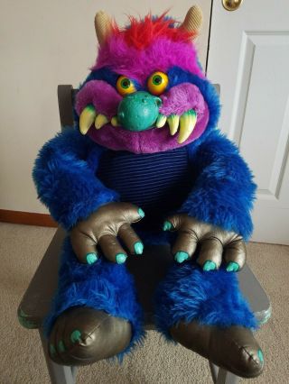 Vintage My Pet Monster 1986 24 " No Hand Cuffs Blue Colorful