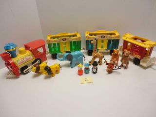 Vintage Fisher Price Circus Train 991 W/ X2 Different Box Cars Extra Animals (c