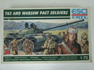 Vintage Esci Ertl T62 And Warsaw Pact Soldiers 1:72 Scale Model Kit 8340