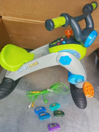 Fisher Price Smart Cycle Learning Bike Arcade System W/ 5 Games Ages 3 - 6 Years
