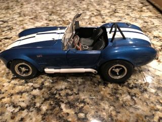 1:18 Ertl American Muscle Shelby Cobra 427 Blue With White Stripes