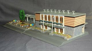 Rare Model,  Two Section Modern Station,  N Gauge / Scale