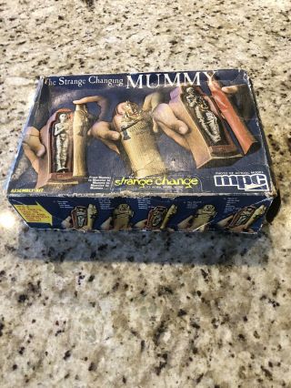 1974 Mpc Strange Changing Mummy Monster Model Kit Vintag