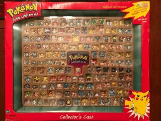 Hasbro Pokemon Collector Case - 151 Pokemon Mini Figures - Rare