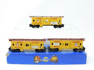 Ho Scale Freight Set Of 3 Athearn 2305 Up Union Pacific Bay Window Cabooses