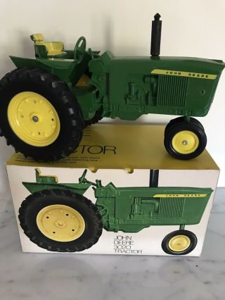 Vintage John Deere Tractor 3020 Green W/box No.  530 Ertl Co.  Model Toy Die Cast