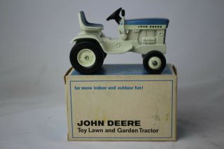 Ertl 1969 John Deere Model 140 Patio Tractor Blue & White