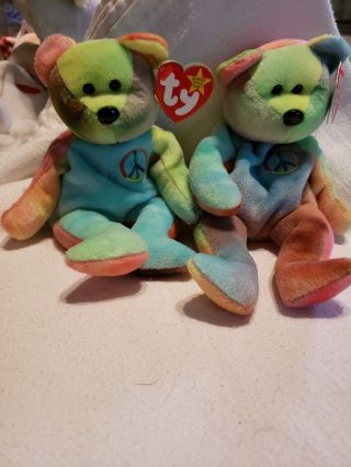 Ty Beanie Babies Peace Bears Pair Rare, .