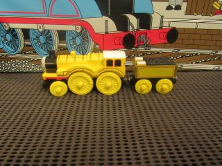 Thomas & Friends Wooden Molly & Tender Train Car