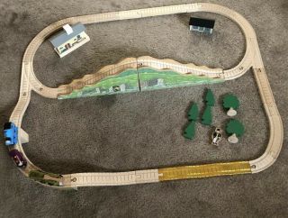 Learning Curve Thomas Train Wooden Magic Railroad Muffle Mountain Set & Rickety