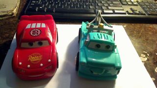 Disney Pixar Disney Cars Shake N Go Radiator Springs Mcqueen & Mater