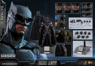 Hot Toys Dc Justice League Batman Tactical Batsuit 1:6 Figure Brown Box