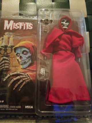 Neca Misfits Clothed Figure The Fiend With Red Cloak