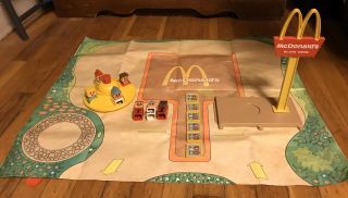 1974 Mcdonald’s Playskool Familiar Places Play Set People Food Trays Sign Ride