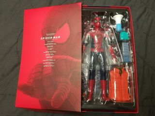 Hot Toys Spiderman 2 1/6 Scale Figure