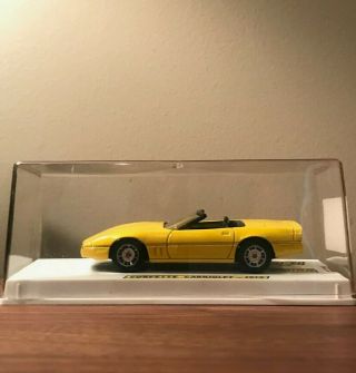 Solido 1/43 Scale (1984 - 1996) Corvette C4 Convertible - Diorama Model 1514