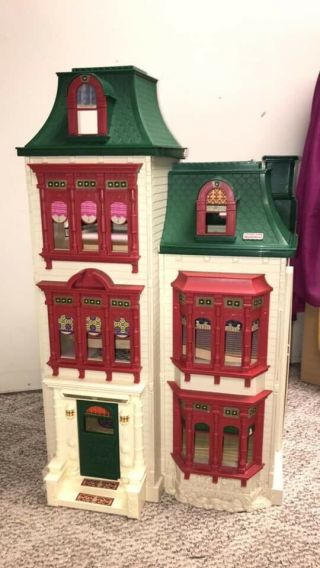 Fisher Price Loving Family Dollhouse Only Mattel 2002 Holidays Christmas Large