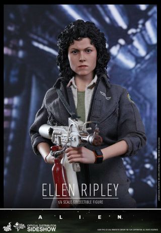Alien Ellen Ripley 1:6 Scale Figure Hot Toys
