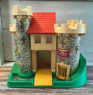 Vintage 1974 Fisher Price Little People Castle Play Set 993
