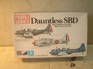 1/72 Mpm Dauntless Sbd Profile Series.  Complete.  Parts In Factory Bag.