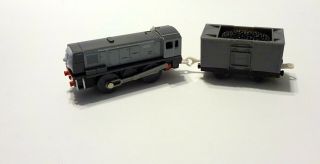 Thomas & Friends Trackmaster Dennis 11001 Motorized Train & Coal Car2006 Hit Toy