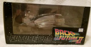 Medicom Back To The Future Ii Future Car - Miracle Action Vehicle Spinner