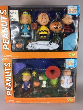 Peanuts It’s The Great Pumpkin Charlie Brown Playset Figures Snoopy Lucy Linus