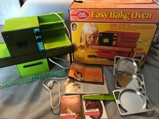 Vintage Easy Bake Oven Betty Crocker 1973