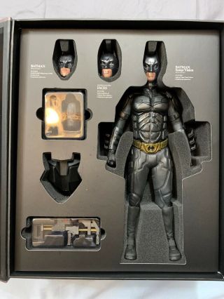 Hot Toys Dx02 Batman The Dark Knight 1/6 & Unmasked Mms71 Bruce Wayne Head Bale