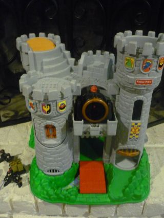 Vintage Nostalgic 1994 Fisher Price Great Adventures Castle 7110 Made In Usa