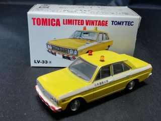 Tomica Limited Vintage Nissan Cedric Road Public Car Lv - 33a Japan A65
