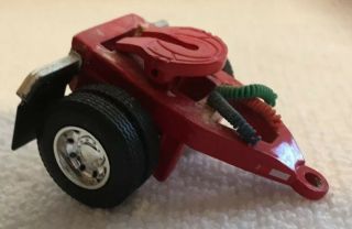 Dcp / First Gear Red Die Cast Converter Dolly For Doubles Semi Trailer 1:64/fc