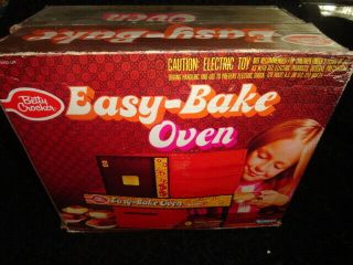 Vintage Betty Crocker Easy Bake Oven W/ Box -