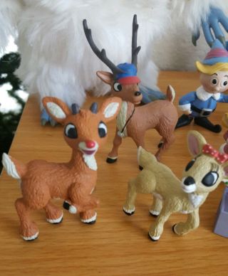 Rudolph and The Island of Misfit Toys Bumble & Friends Figures Memory Lane 2
