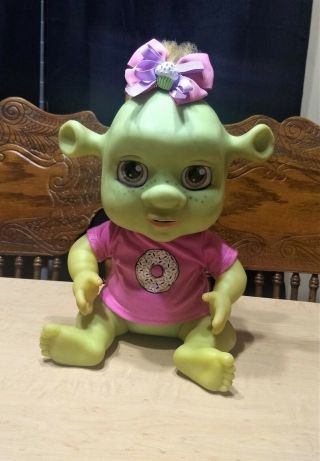 Rare 2007 Shrek The Third Babble & Play Ogre Baby Doll Robotic Talks Moves