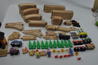 100 Pc Thomas The Tank Engine Wood Wooden Train Track Set,  Trains,  Accessories