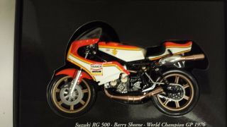 Barry Sheene.  Suzuki Rg500.  World Champion Gp 1976.  Minichamps 1/12.