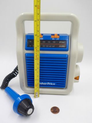 Vintage Fisher Price AM FM Sing - Along Radio w/ Microphone,  Kids Musical Toy 3