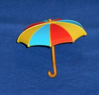 Vintage Kenner Powers The Penguin Umbrella Weapon Part Only