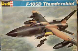 Revell 1/72 Republic F - 105d Thunderchief Usaf Memphis Belle Ii