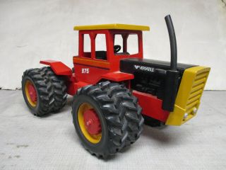 (1984) Scale Models Versatile 975 4wd Toy Tractor,  1/16 Scale