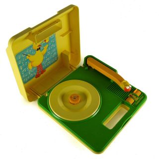 Vintage 1983 Fisher Price Sesame Street Big Bird Record Player 33/45 Rpm Yellow