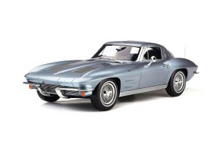 GT Spirit 1963 Chevrolet Corvette Sting Ray Coupe Silver Blue GT183 1:12 3