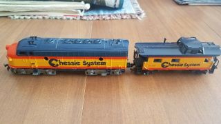 Tyco Ho Chessie System 4015 Locomotive W/caboose 3322